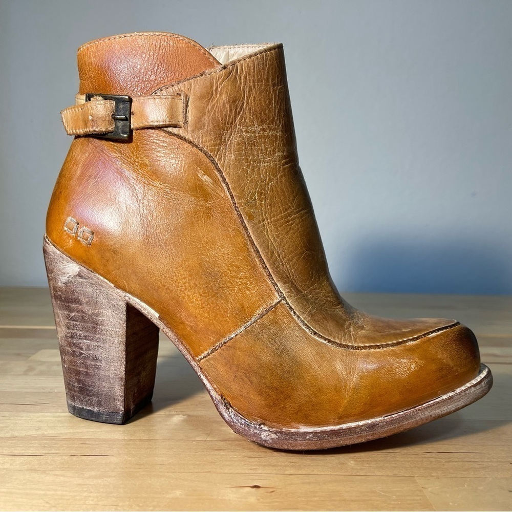 NEW WITH TAGS Bed Stu Isla Distressed Leather Booties Brown Rustic Ankle Boots
